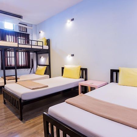 Oldtown Hostel Bangkok Eksteriør bilde