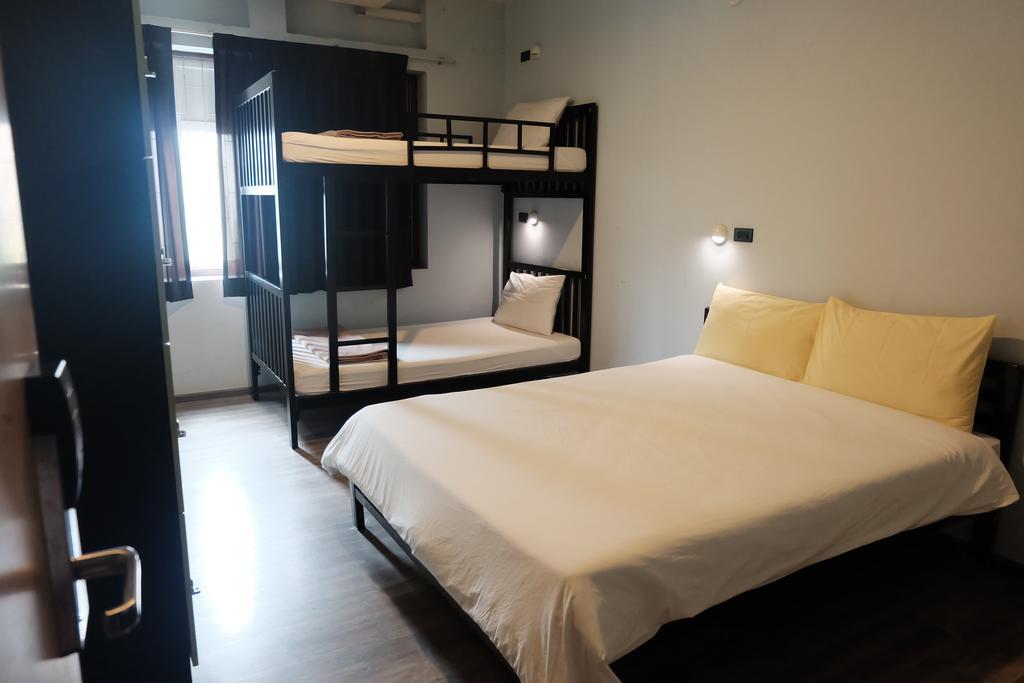 Oldtown Hostel Bangkok Eksteriør bilde