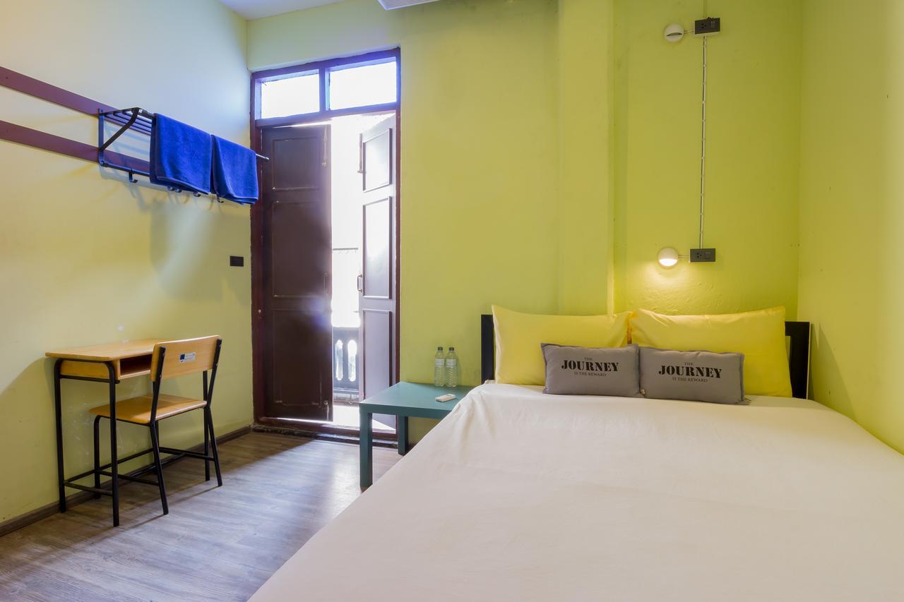 Oldtown Hostel Bangkok Eksteriør bilde