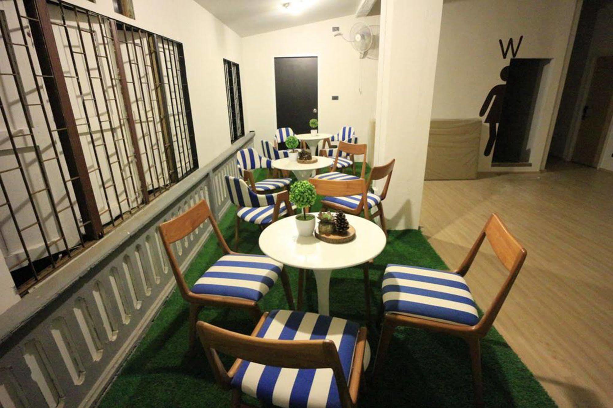 Oldtown Hostel Bangkok Eksteriør bilde