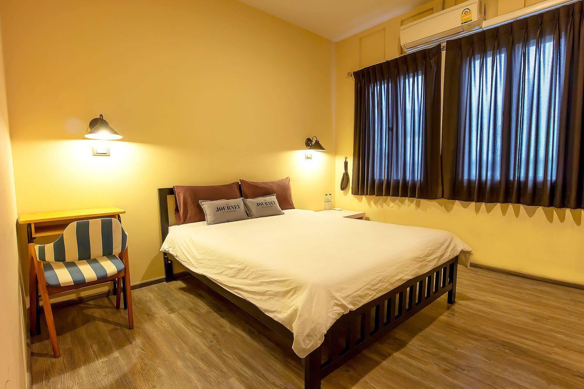 Oldtown Hostel Bangkok Eksteriør bilde