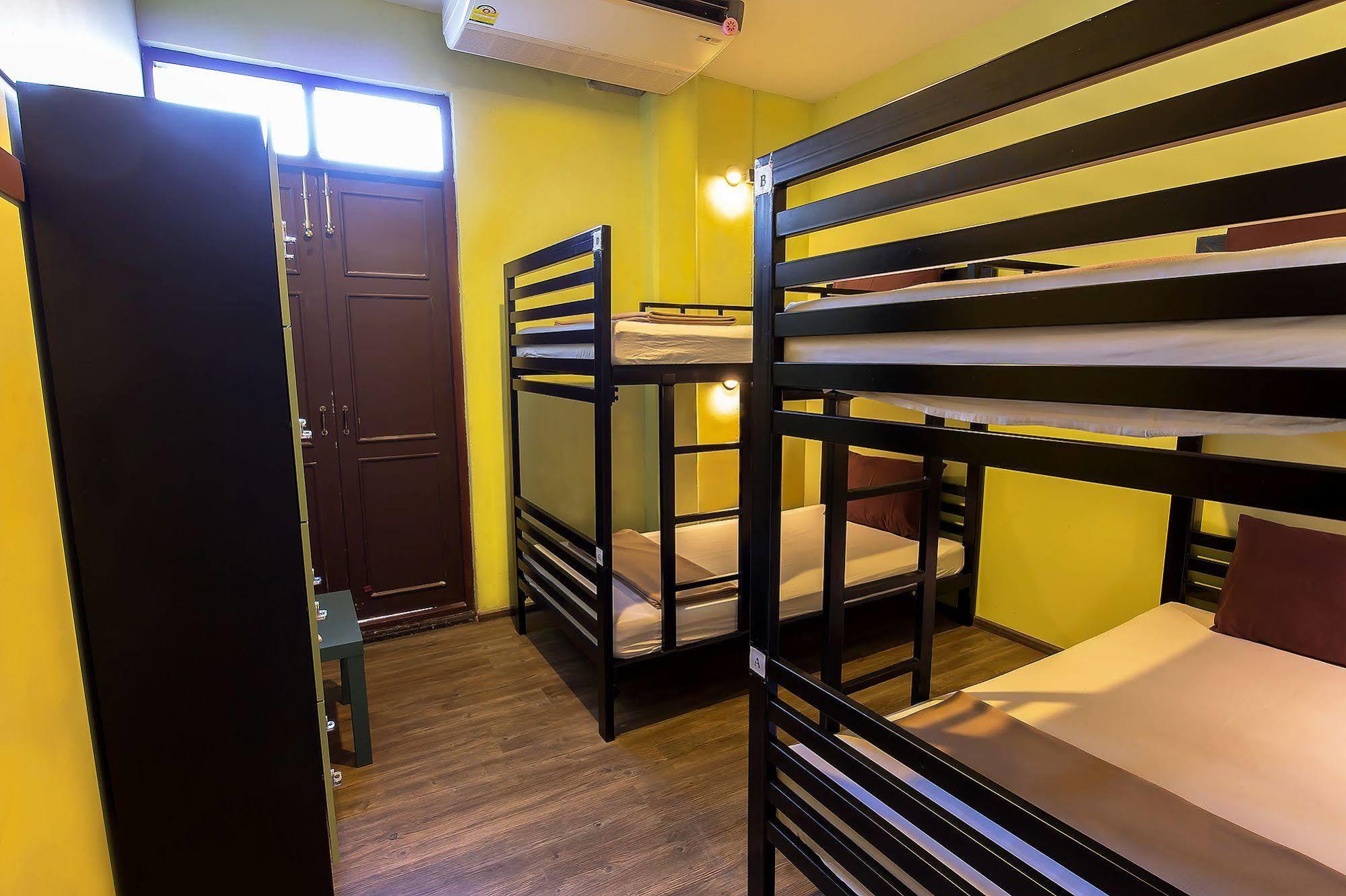 Oldtown Hostel Bangkok Eksteriør bilde