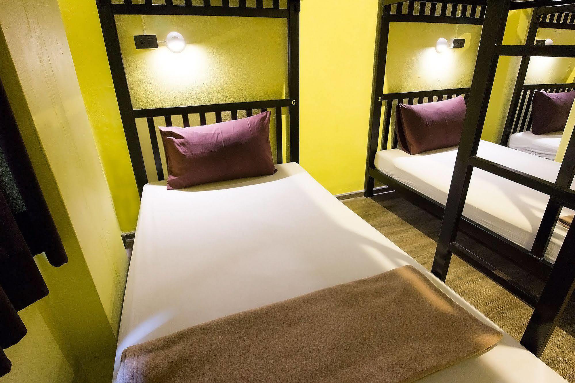 Oldtown Hostel Bangkok Eksteriør bilde