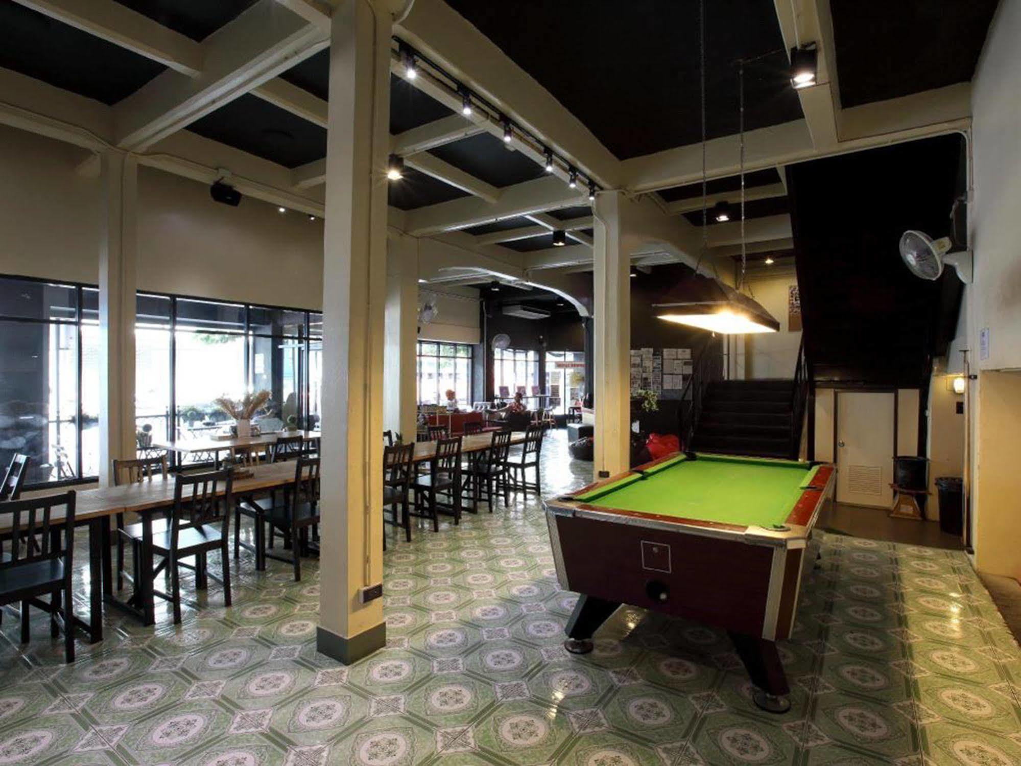 Oldtown Hostel Bangkok Eksteriør bilde